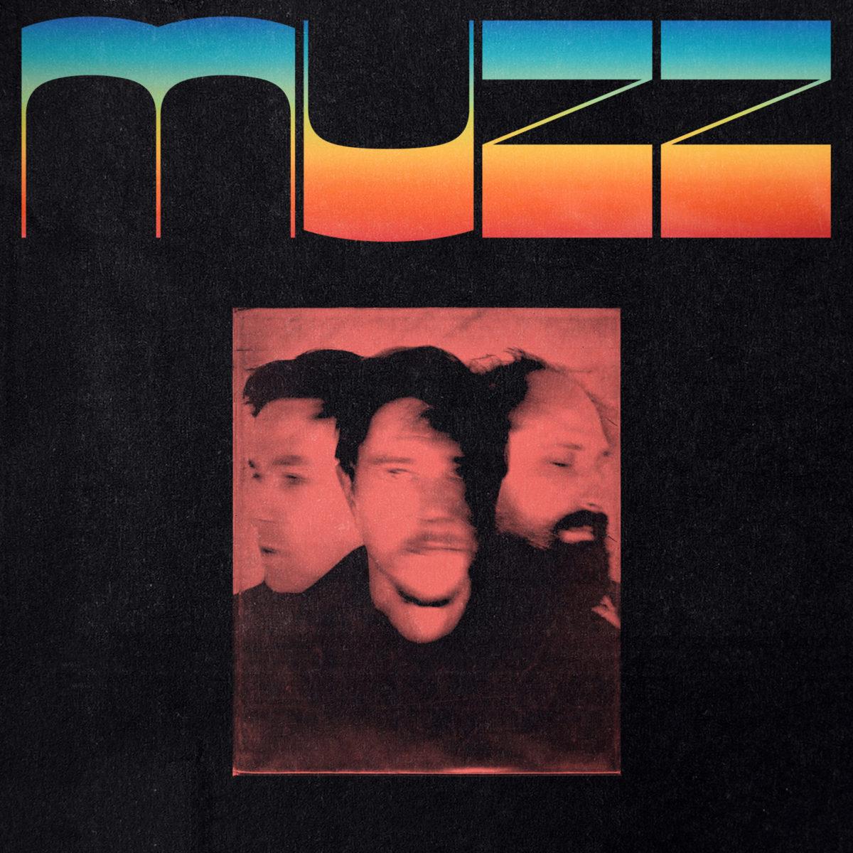 Album Packshot – MUZZ